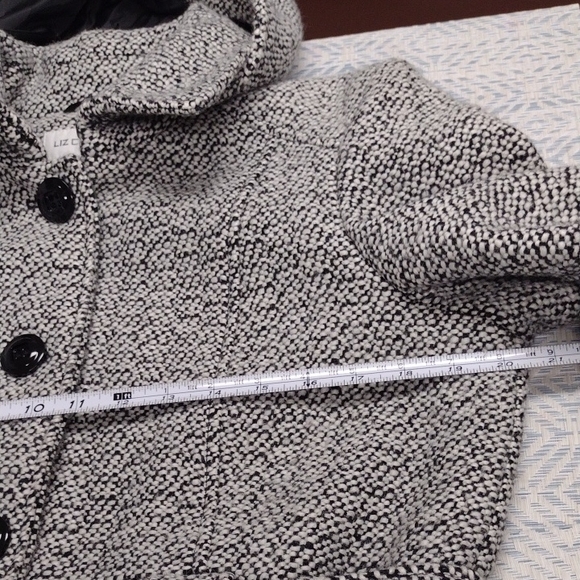 Liz Claiborne Gray Hooded Trench Coat 43%Polyester 39%Wool 6%Rayon - Picture 10 of 16